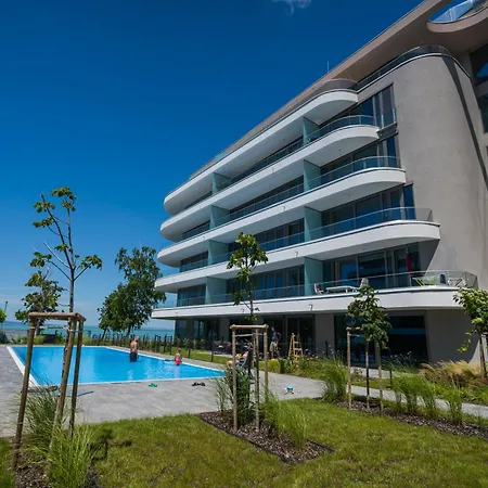 Myflat Wave Olive Apartment Siófok